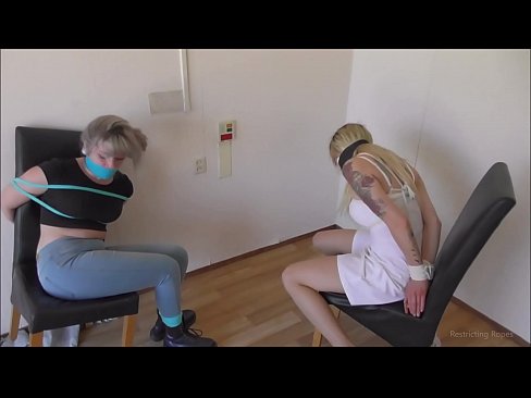 ❤️ Avhengig / bundet opp og kneblet / jente i nød Analporno på porno no.sexygirlspics.ru ️❤