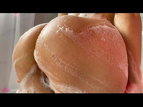 ❤️ Brunette onanerer fitte med vibrator til intens orgasme i dusjen Analporno på porno no.sexygirlspics.ru ️❤